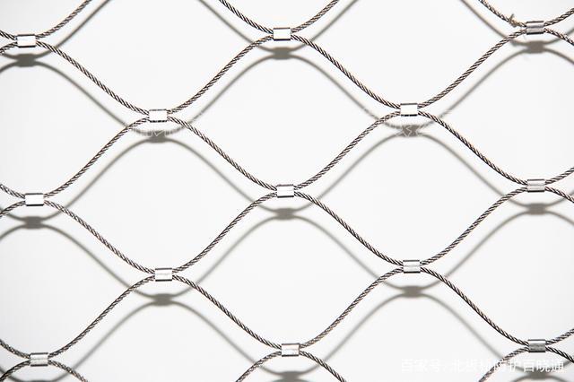 不锈钢钢丝绳网的一些基本参数